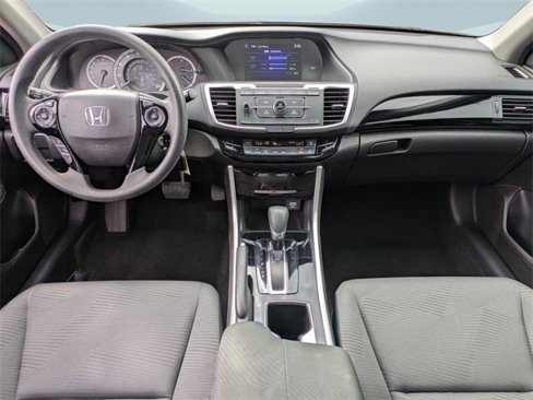 Used 2017 Honda Accord LX image 15