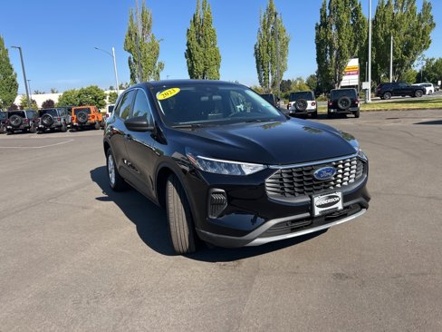 Used 2023 Ford Escape Active image 8