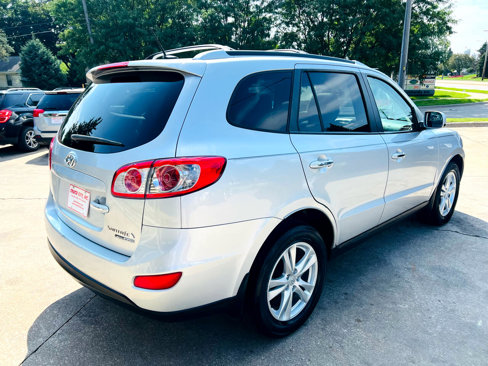 Used 2011 Hyundai Santa Fe Limited image 3