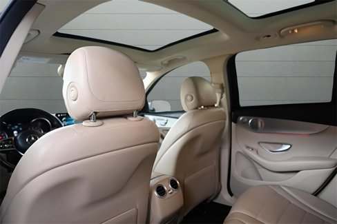 Used 2020 Mercedes-Benz GLC 300 4MATIC image 22