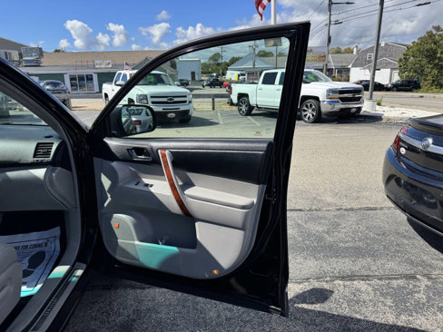 Used 2013 Toyota Highlander Limited image 40
