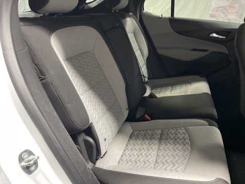 Used 2023 Chevrolet Equinox LT image 11