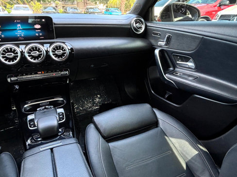 Used 2019 Mercedes-Benz A 220 image 18