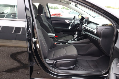 Used 2023 Kia Forte LXS image 22