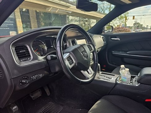 Used 2013 Dodge Charger R/T image 18