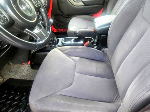 Used 2013 Jeep Wrangler Unlimited Sport image 62
