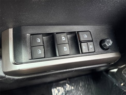 Used 2023 Toyota Tacoma SR5 image 18