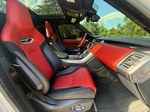 Used 2022 Land Rover Range Rover Sport SVR Carbon Edition image 20
