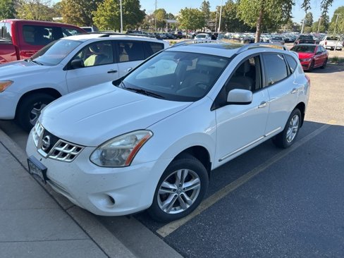 Used 2012 Nissan Rogue SV w/ Premium Pkg image 6