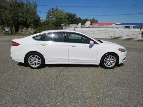 Used 2014 Ford Fusion SE image 6
