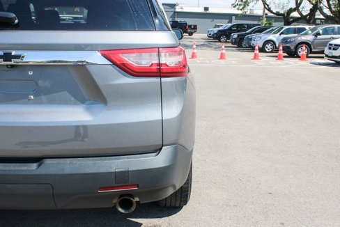 Used 2020 Chevrolet Traverse LS image 48