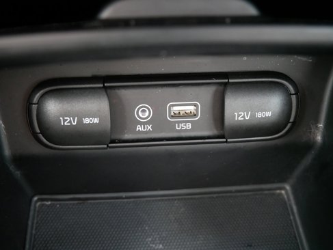 Used 2019 Kia Sorento LX image 14