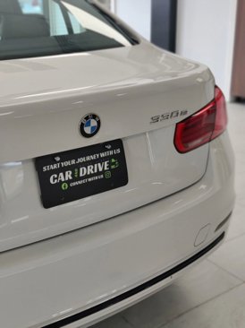 Used 2018 BMW 330e image 8