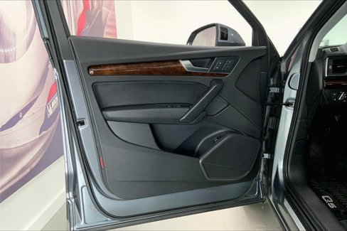 Used 2018 Audi Q5 2.0T Premium Plus image 24