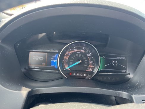 Used 2017 Ford Explorer XLT w/ Equipment Group 202A image 11
