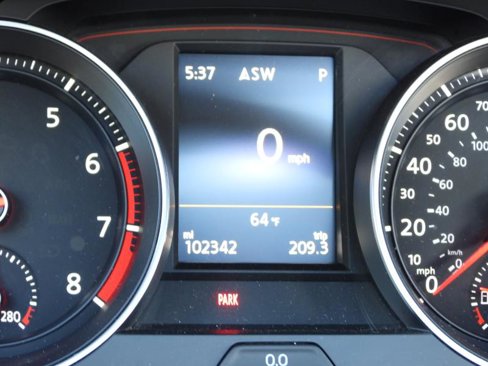 Used 2016 Volkswagen GTI SE w/ Lighting Package (SEL) image 69
