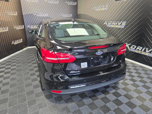 Used 2016 Ford Focus SE w/ Equipment Group 201A image 11