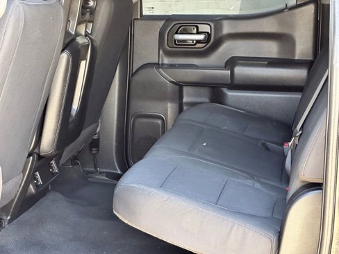 Used 2021 Chevrolet Silverado 1500 Custom w/ Safety Confidence Package image 9