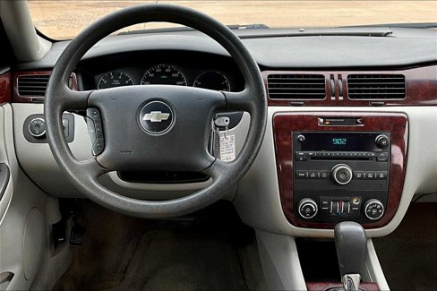 Used 2007 Chevrolet Impala LT image 6
