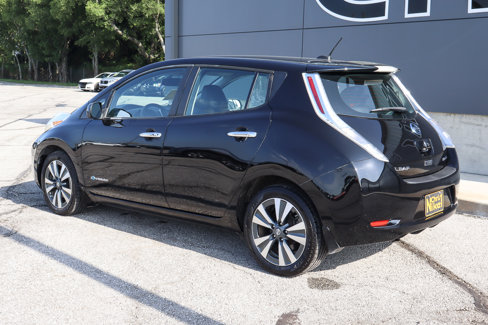 Used 2017 Nissan Leaf SL w/ Premium Package image 6