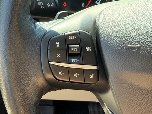 Used 2020 Ford Escape SEL image 16