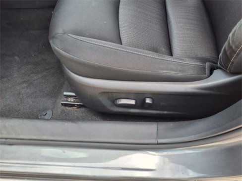 Used 2023 Nissan Altima 2.5 SV image 9