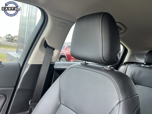 Used 2018 Buick Regal Essence w/ Driver Confidence Package #1 image 21