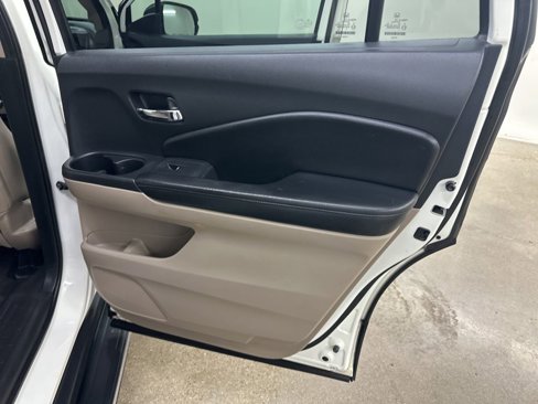 Used 2017 Honda Pilot EX-L image 25
