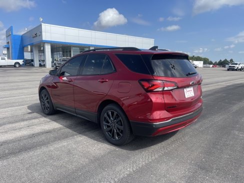 Used 2023 Chevrolet Equinox RS image 7