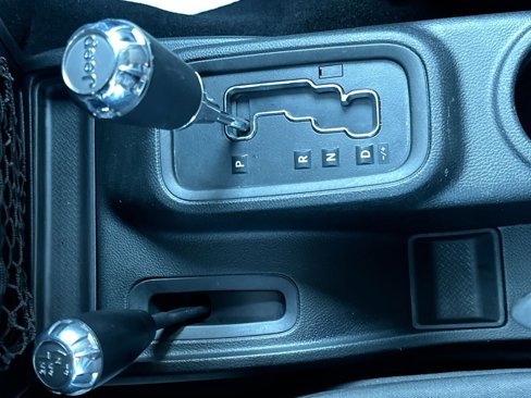 Used 2018 Jeep Wrangler Sport image 20