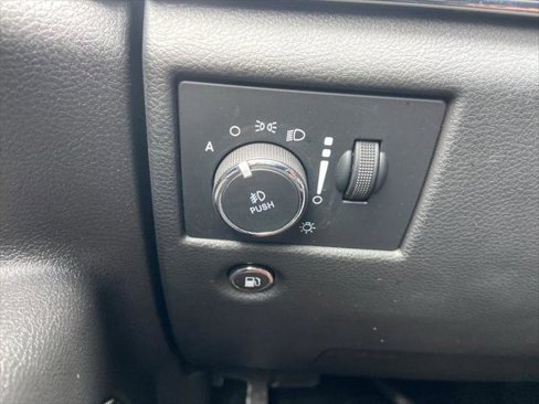 Certified 2021 Jeep Grand Cherokee Limited image 15