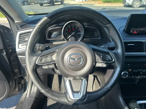 Used 2018 MAZDA MAZDA3 Grand Touring w/ Premium Equipment Package image 16