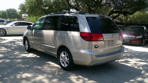 Used 2005 Toyota Sienna XLE image 7