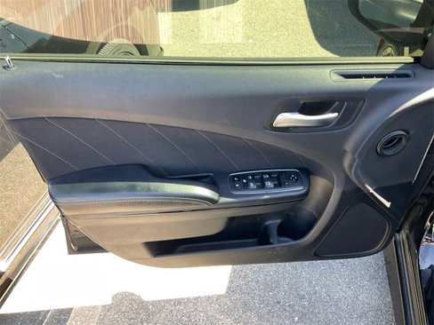 Used 2020 Dodge Charger GT w/ Blacktop Package image 11