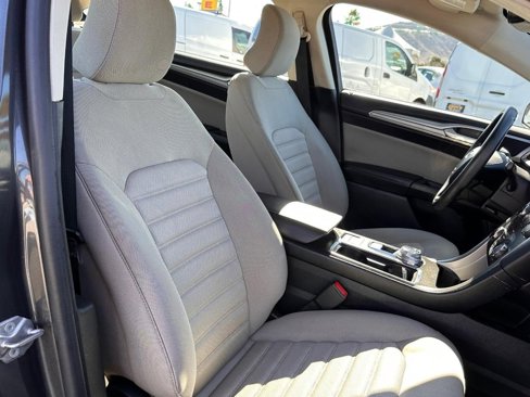 Used 2019 Ford Fusion S image 22