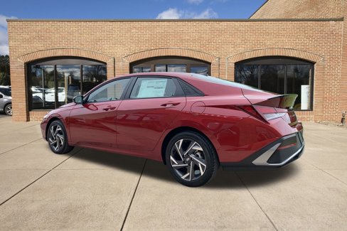 New 2025 Hyundai Elantra Sport image 6