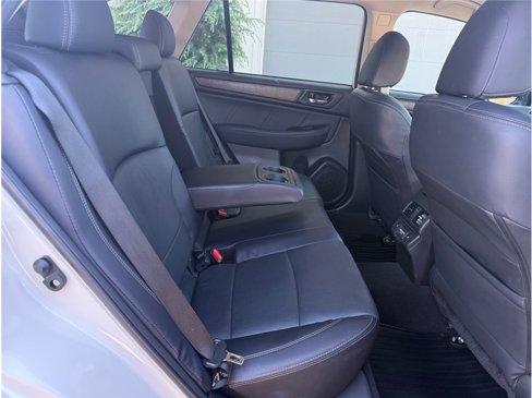 Used 2018 Subaru Outback 2.5i Limited image 34