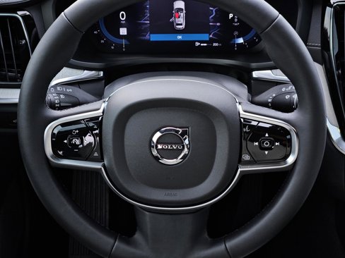 New 2025 Volvo V60 B5 Cross Country Ultra w/ Protection Package Premier image 31