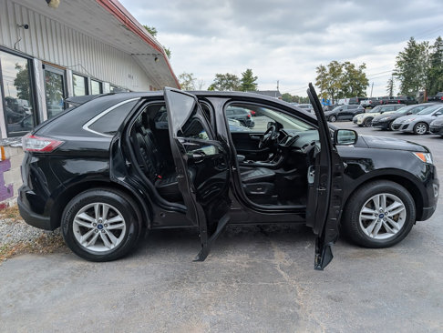 Used 2017 Ford Edge SEL w/ Equipment Group 201A image 18