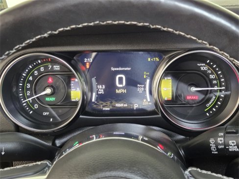 Used 2022 Jeep Wrangler Unlimited Sahara w/ Cold Weather Group image 23