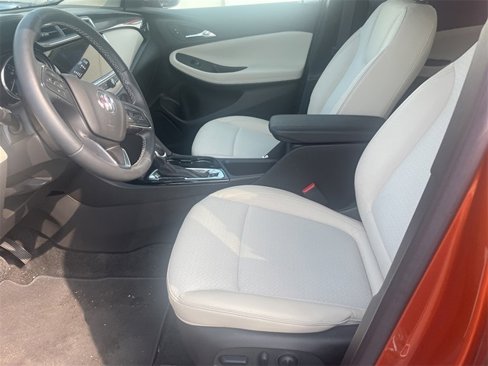 Used 2023 Buick Encore GX Preferred w/ Cold Weather Comfort Package image 4