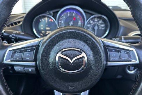 Used 2017 MAZDA MX-5 Miata RF Grand Touring image 26