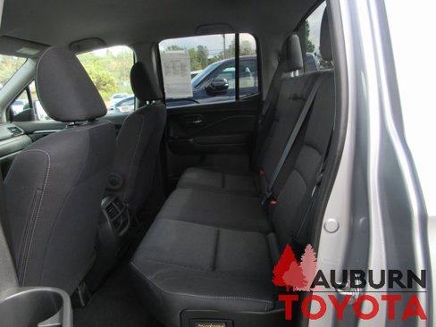 Used 2017 Honda Ridgeline RT image 21