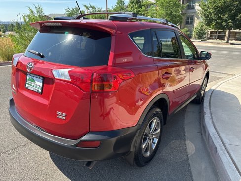 Used 2015 Toyota RAV4 XLE image 9