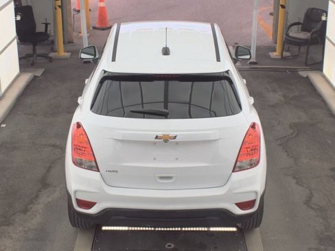 Used 2020 Chevrolet Trax LS w/ Tint and Cruise Package image 6
