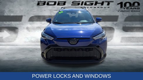 Used 2023 Toyota Corolla Cross SE image 9