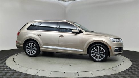 Used 2019 Audi Q7 3.0T Prestige image 1