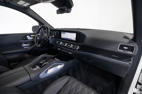 Used 2024 Mercedes-Benz Maybach GLS 600 image 56