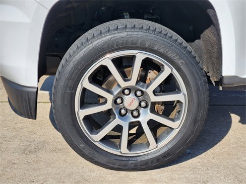 Used 2020 GMC Canyon SLE w/ Elevation Edition image 10