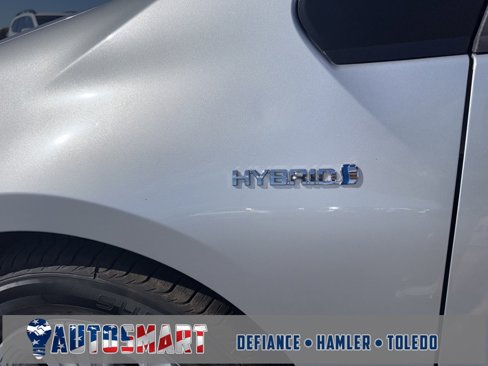 Used 2019 Toyota Prius L Eco image 27
